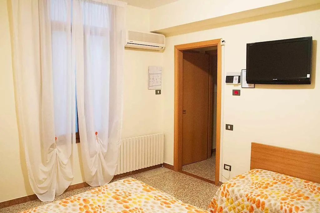 Albergo Dal Baffo Lazise Italy